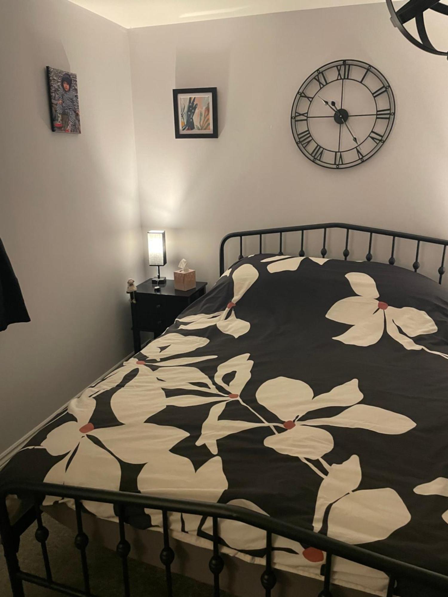Cosy Home From Home With Private Bathroom - Free Parking Cardiff Exterior photo